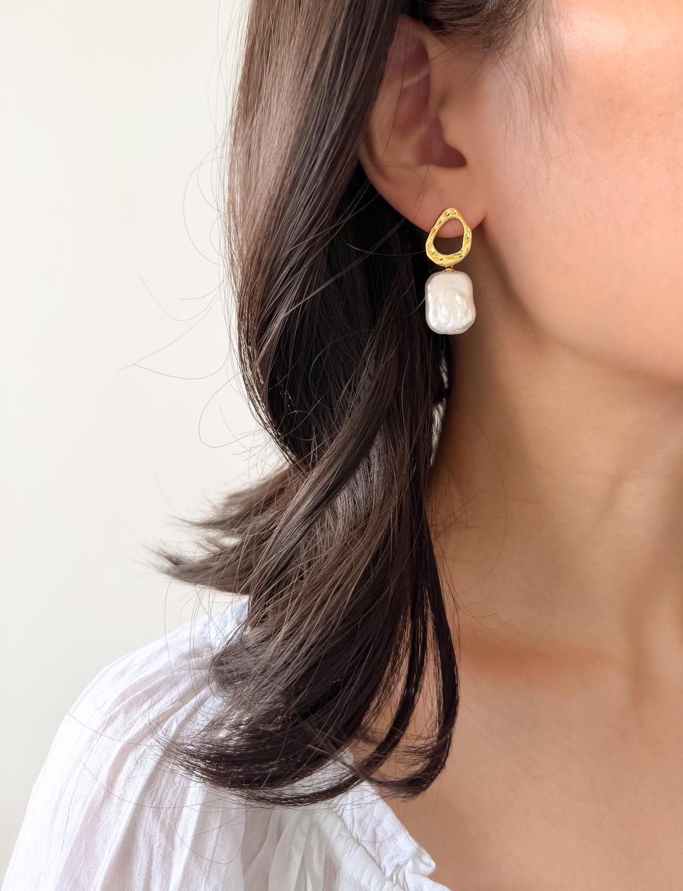 Baroque Pearl Drop Earrings: Modern 18k Gold Plated Sculptural Keshi Pearl Jewelry