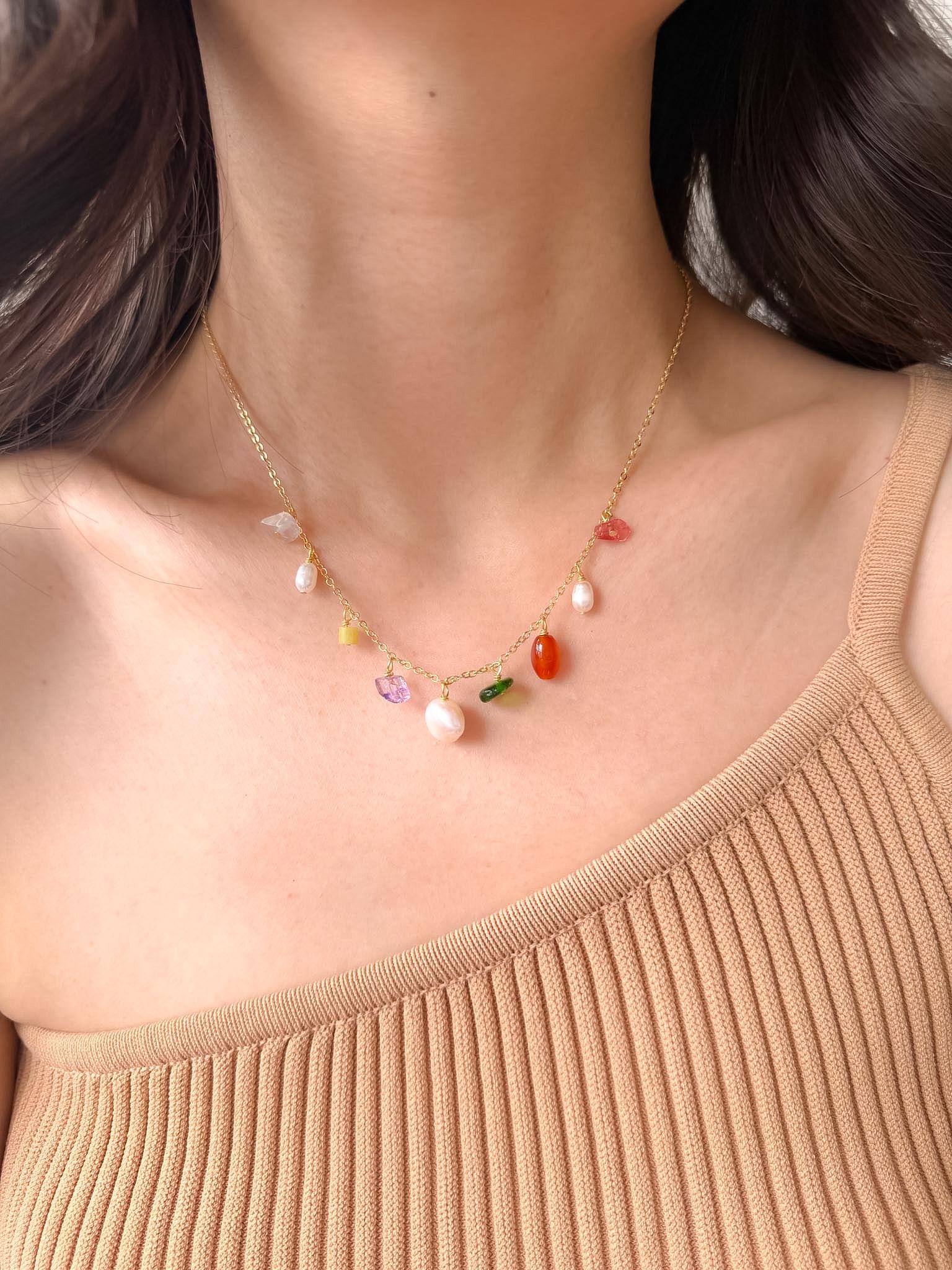 Summer Beach Fresh Minimalist Gold Chain Jewelry Freshwater Pearl Charm Necklace Colorful Gemstone Necklace
