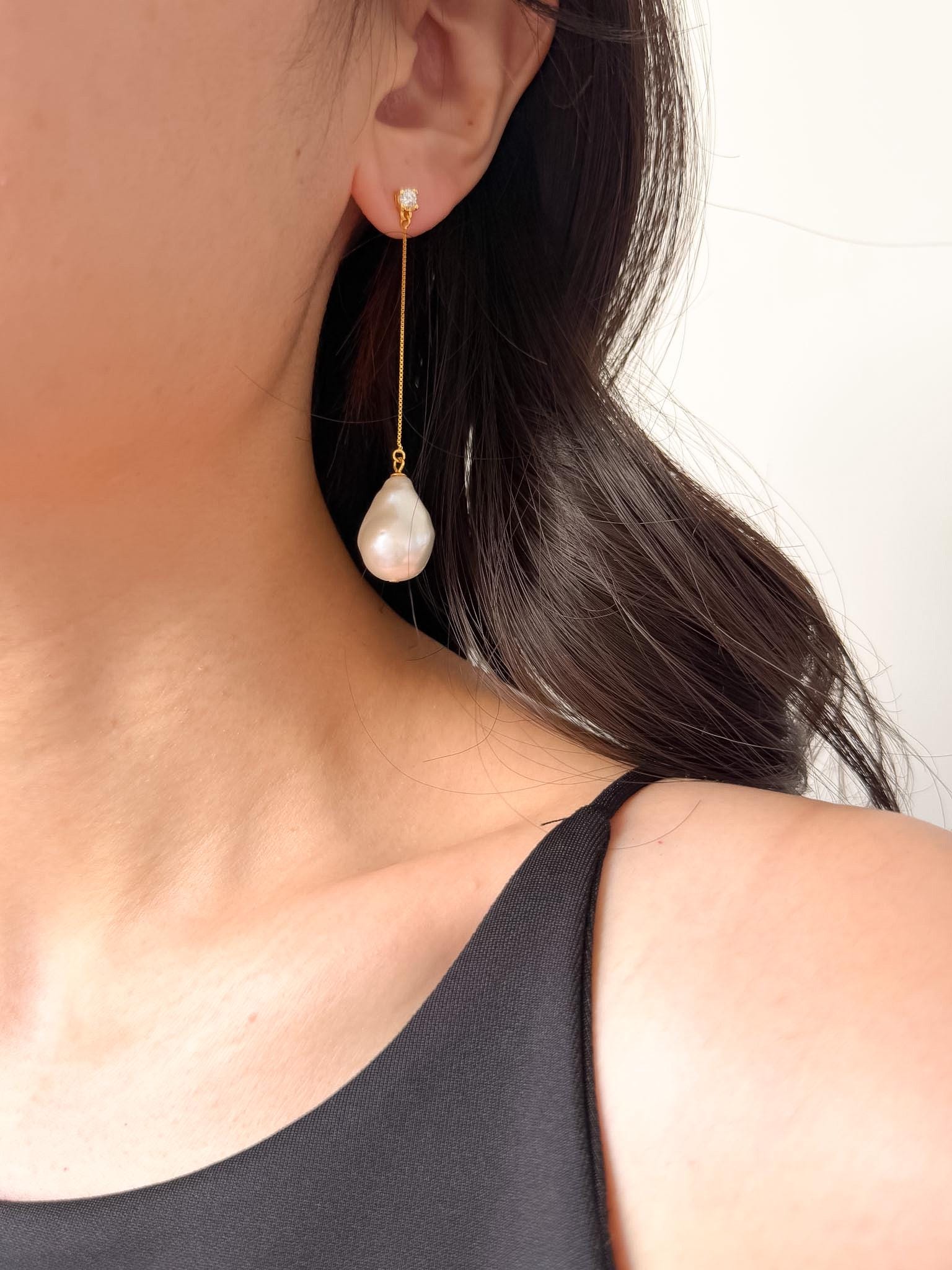 Baroque Pearl Drop Beach Earrings, Gold Chain, Romantic Statement, Wedding Earrings