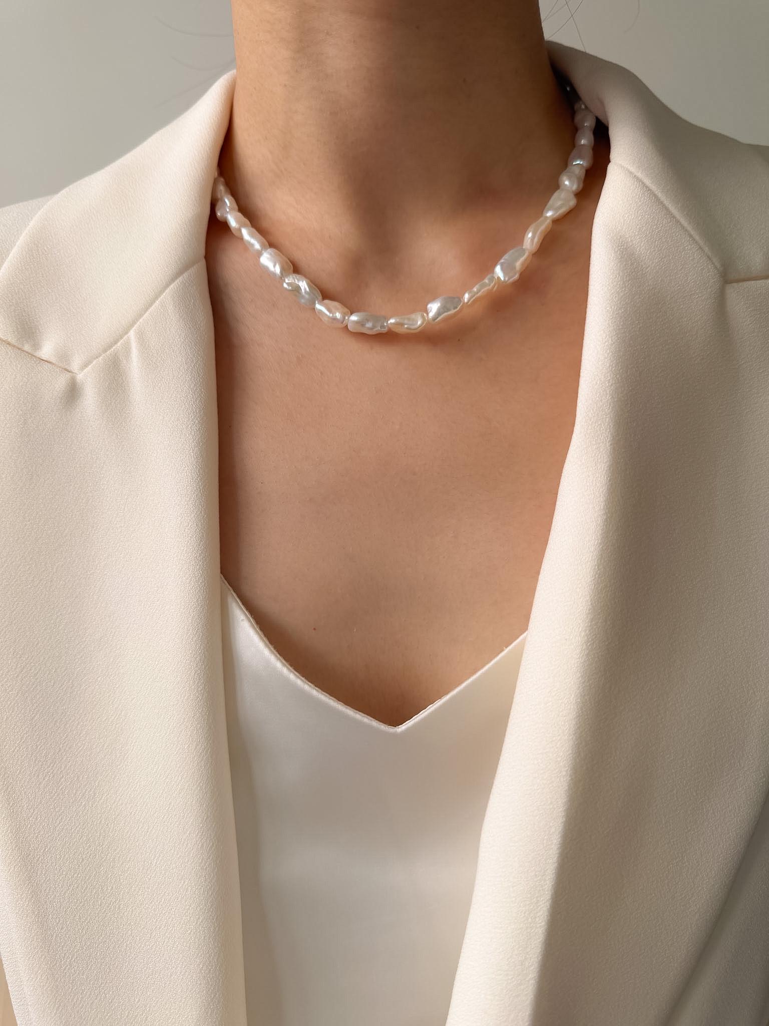 Baroque Freshwater Pearl Choker Necklace – Minimalist Layering Jewelry