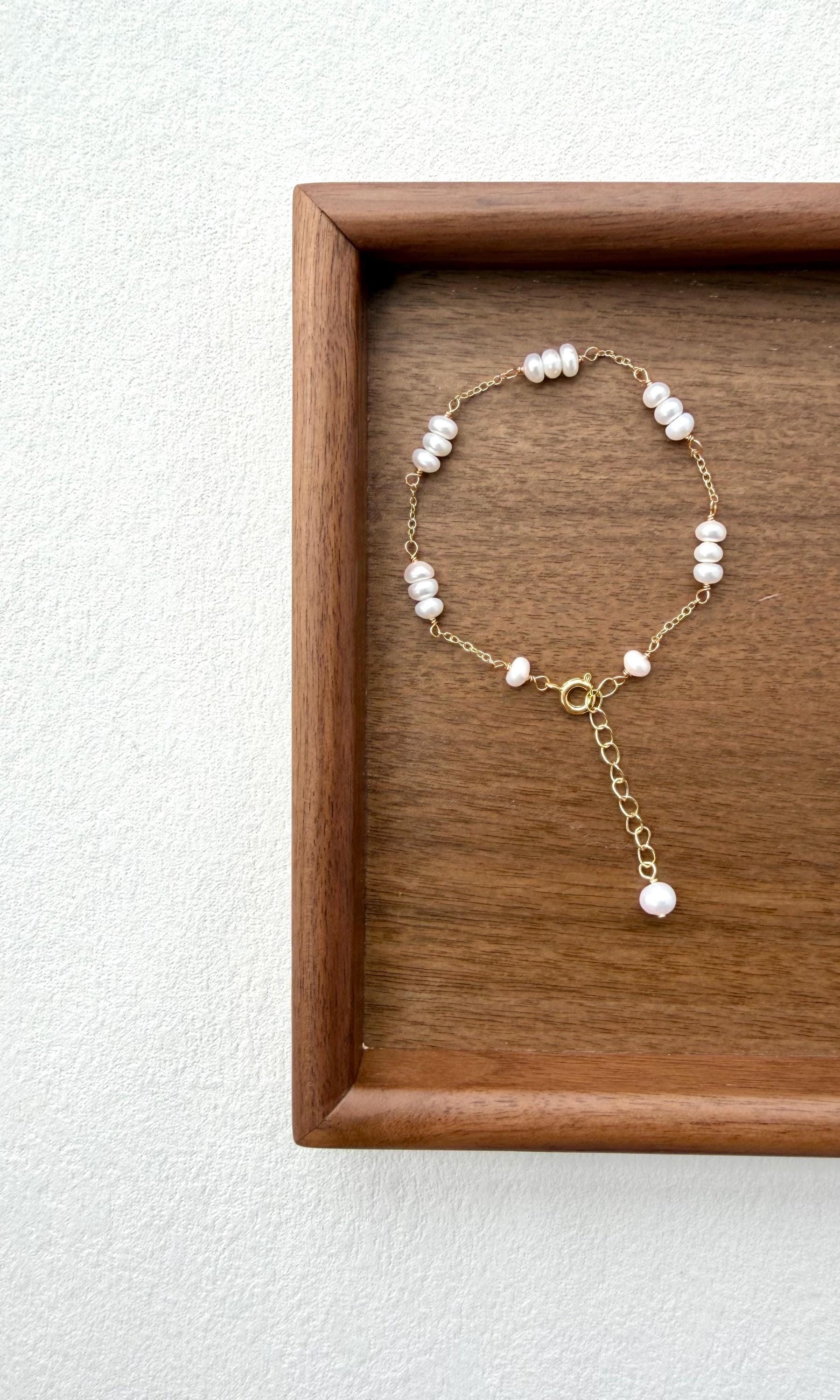 Baroque Petite Fleur Pearl Flower Bracelet