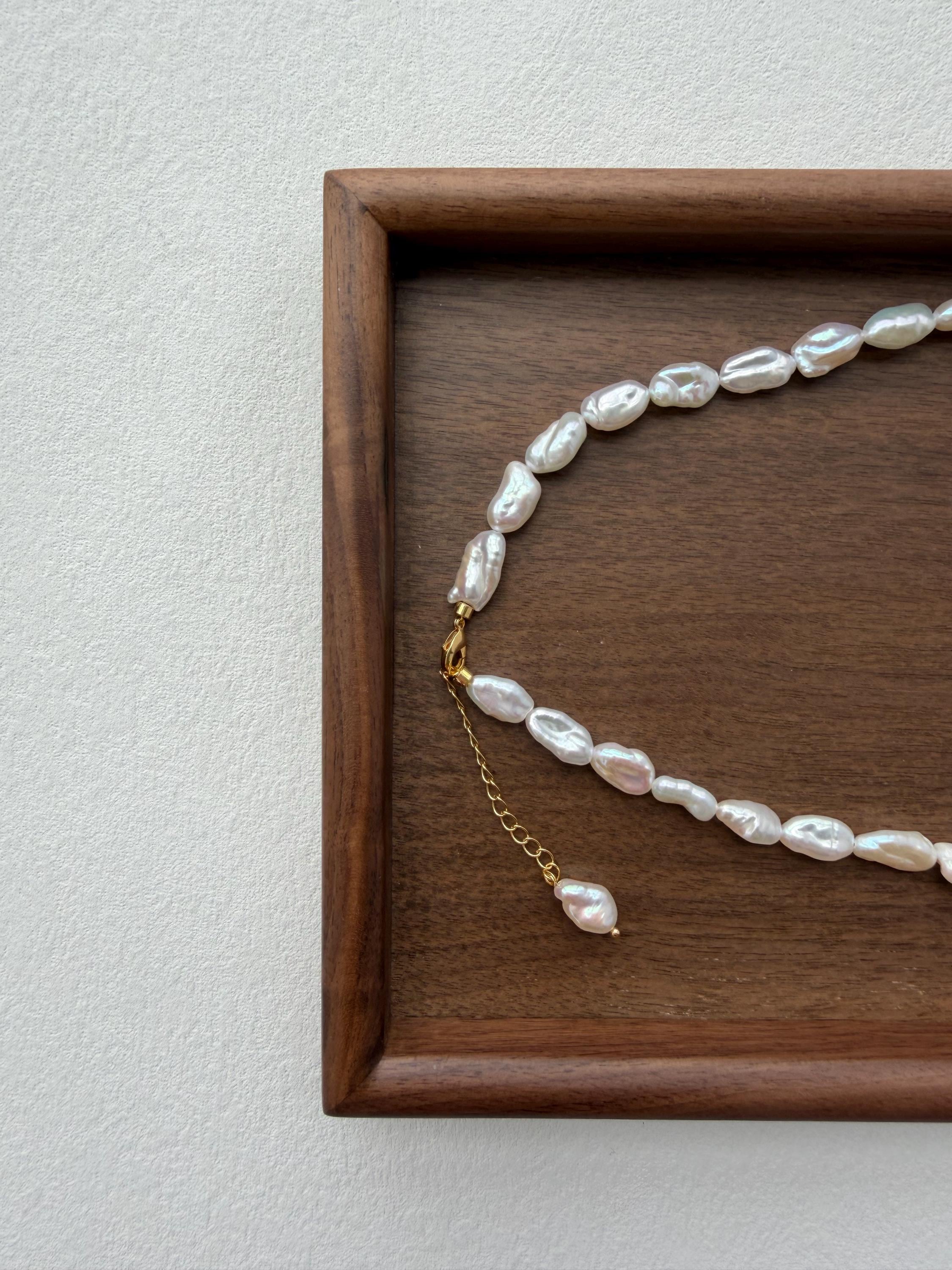 Baroque Freshwater Pearl Choker Necklace – Minimalist Layering Jewelry
