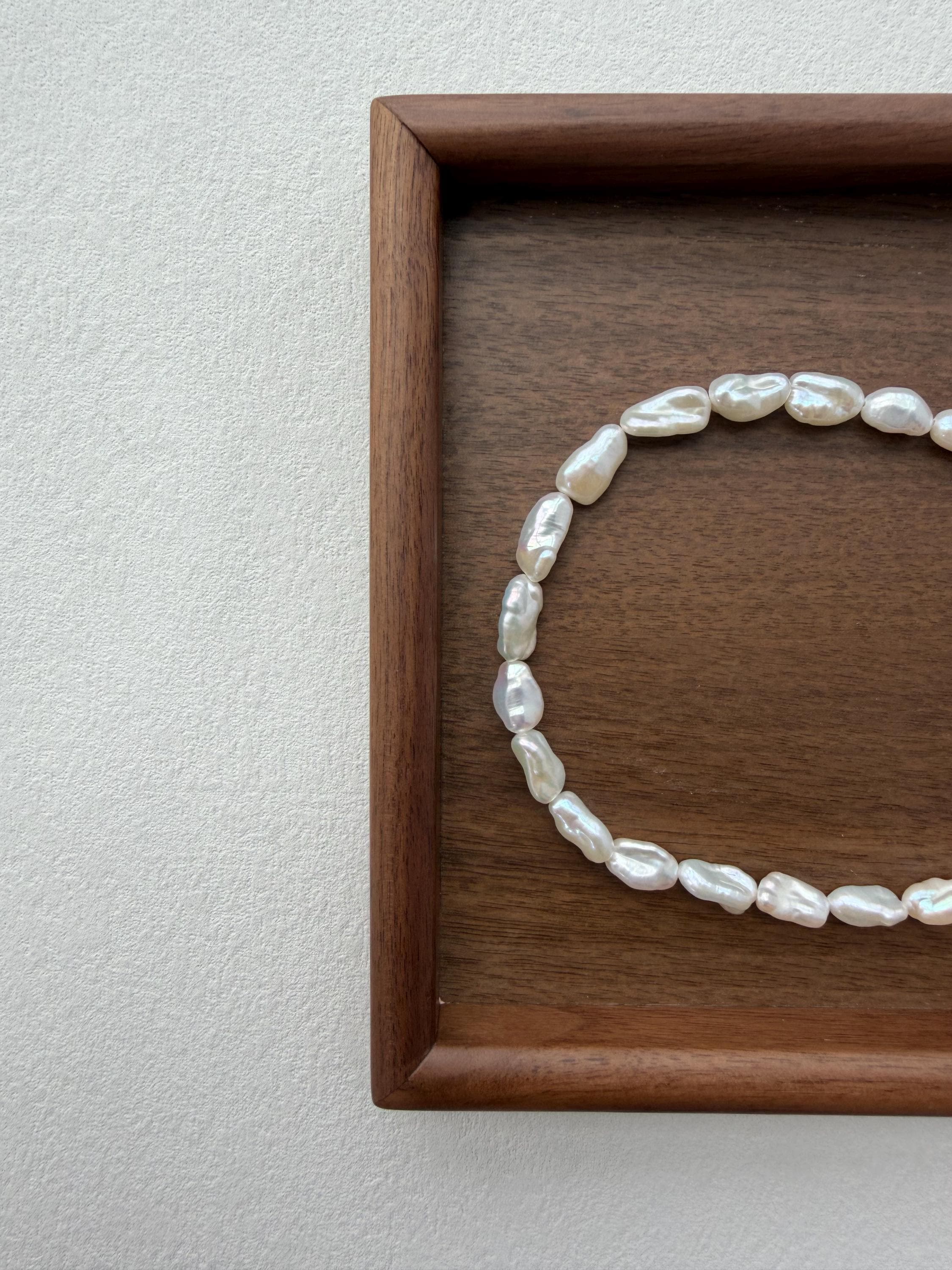 Baroque Freshwater Pearl Choker Necklace – Minimalist Layering Jewelry