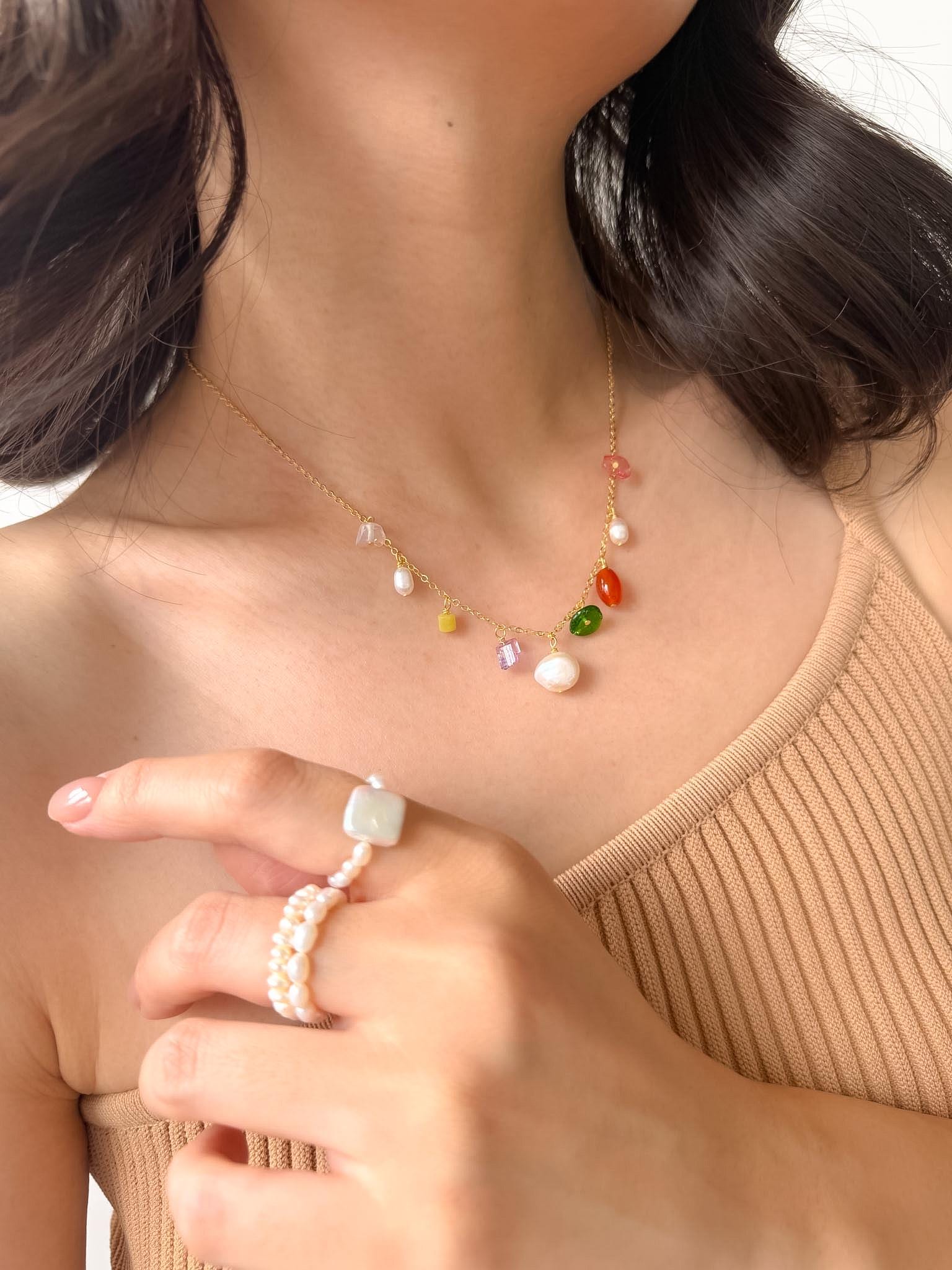 Summer Beach Fresh Minimalist Gold Chain Jewelry Freshwater Pearl Charm Necklace Colorful Gemstone Necklace