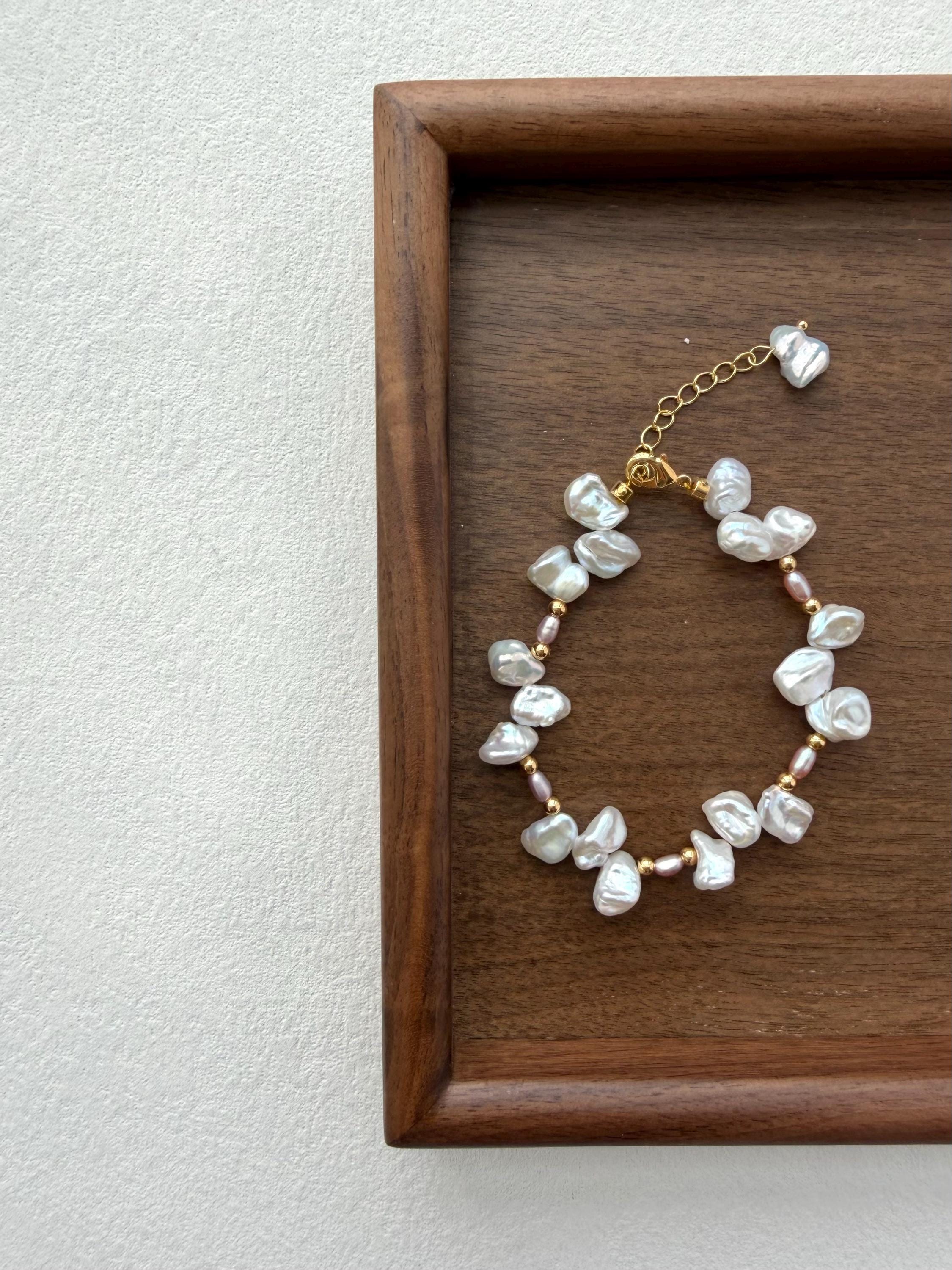 Baroque Pearl Bracelet: Delicate Freshwater Pearls with Gold Toned Accents
