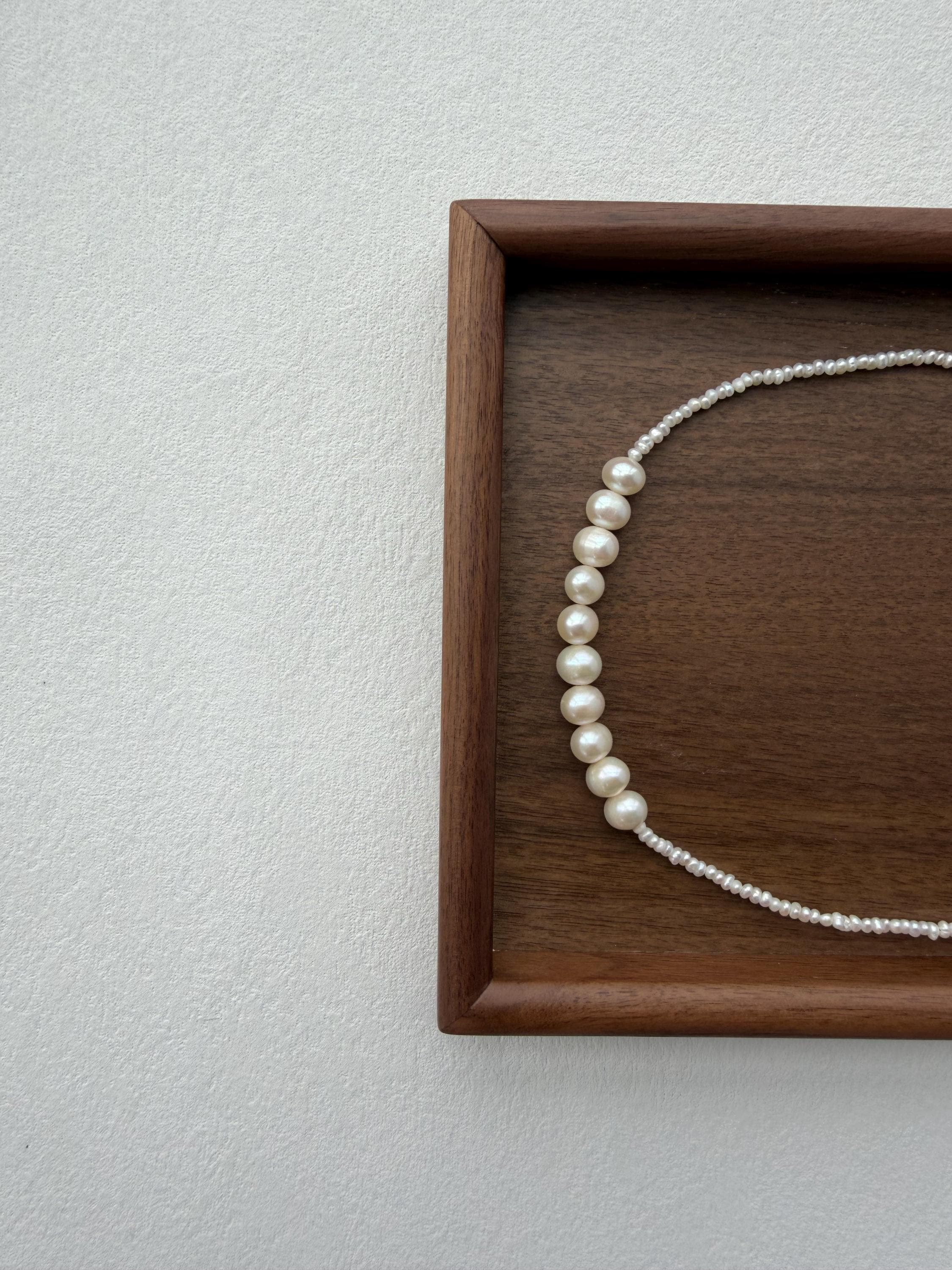 Delicate Freshwater Pearl Beaded Necklace, Graduated Luminous Pearls, Adjustable 40-45cm