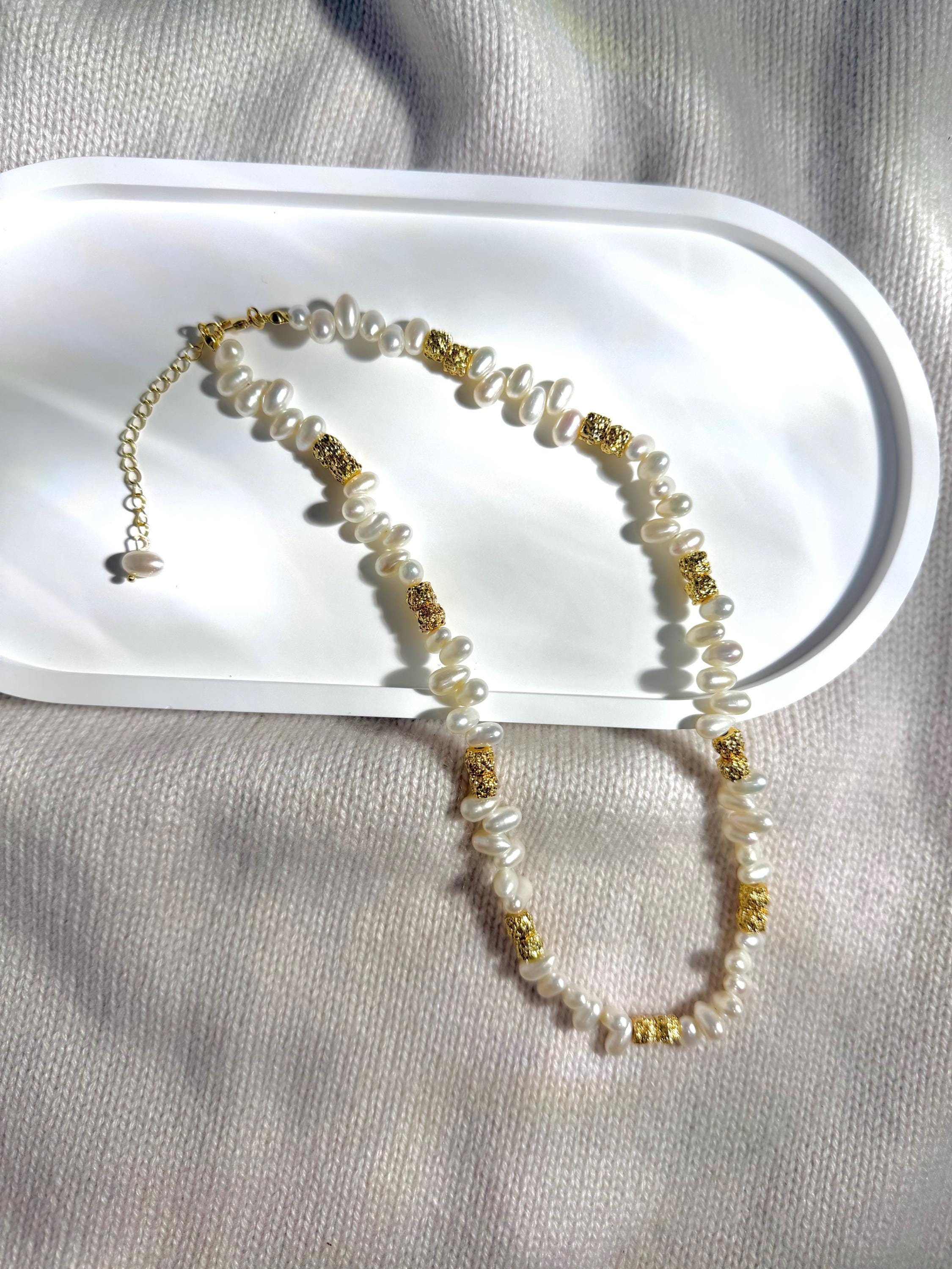Aurora-Like Luster Pearl Necklace, Lava-Inspired 18 K Gold Plated, Natural White Pearls, Adjustable Length
