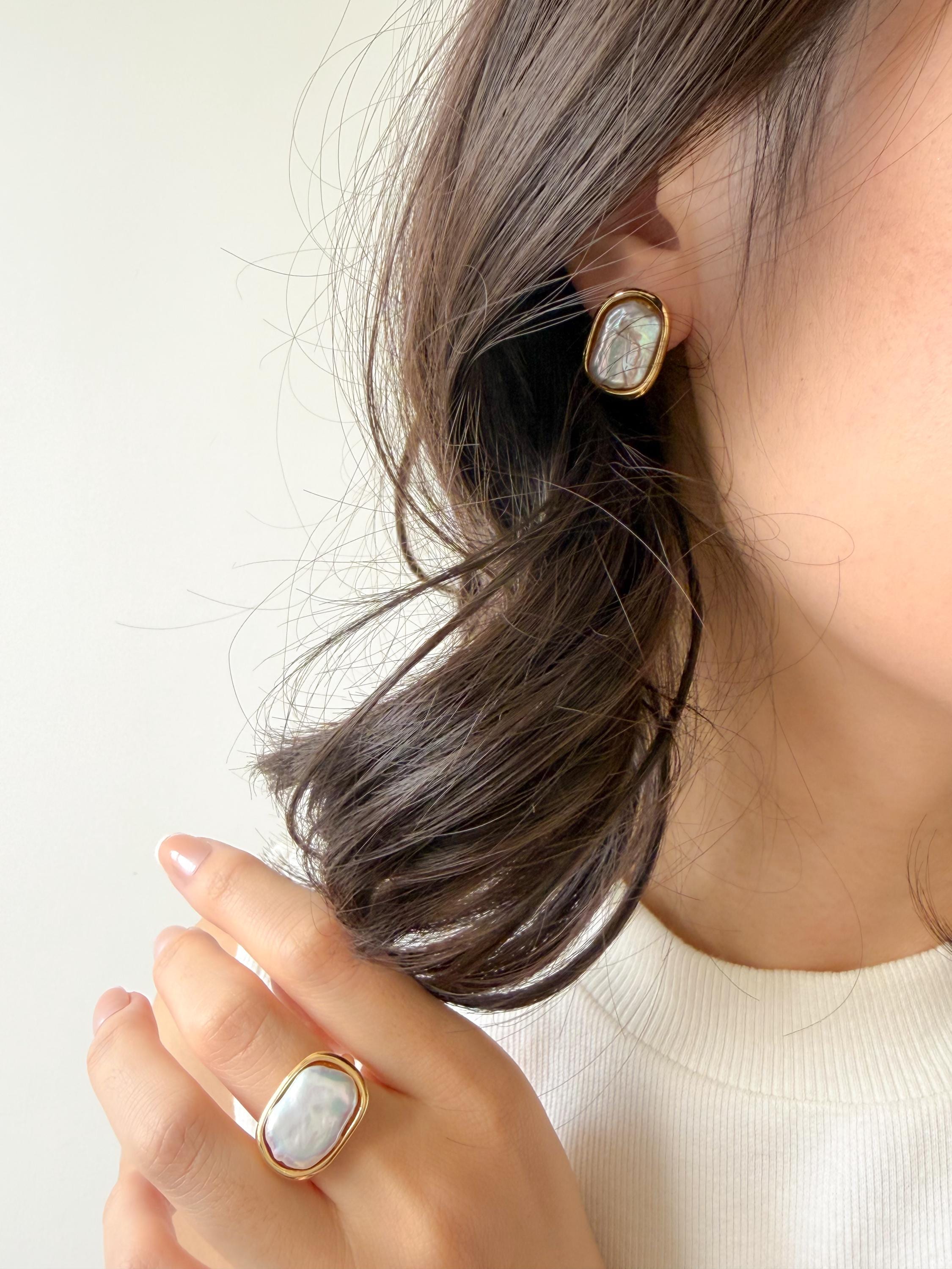 18k Gold Plated Keshi Pearl Stud Earrings: Modern Statement, Rectangular Freshwater Pearls