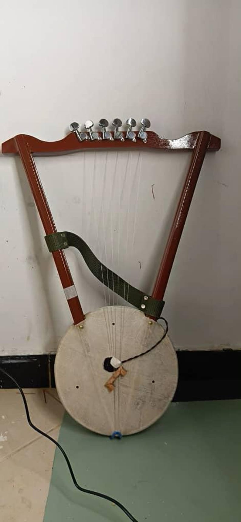 Krar Instruments Drawing Authentic Ethiopian Krar Lyre – 6-string Traditional World Music ...