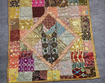 インド風パッチワーク壁掛け ヴィンテージサリー スパンコール刺繍タペストリー 36x37