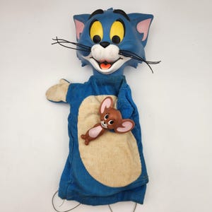 Marioneta de mano parlante de Tom y Jerry de Mattel, modelo MGM, año 1965.