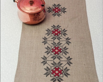 Linen table runner, Embroidery table cloth