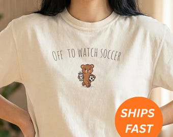 Camiseta divertida de oso para mamás futbolistas, camiseta de fútbol Comfort Colors, regalo para el Día de la Madre para mamás futbolistas
