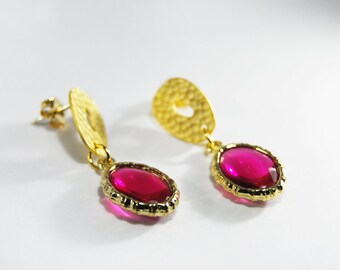 Vintage Pink Magenta Framed Glass Gold Oval Pendant Earrings