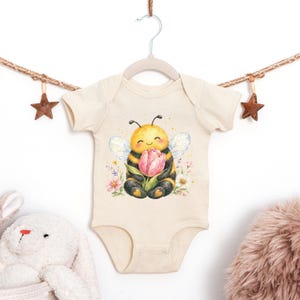 Floral Baby Bumle Bee Toddler Shirt Cute Bee Kids T-Shirt Baby Summer Outfit Bumble Bee Tee Nature Kids Shirt Baby Bodysuit