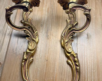 Par de apliques de pared de bronce macizo estilo Luis XV rococó - Par de apliques de pared franceses de bronce estilo rococó