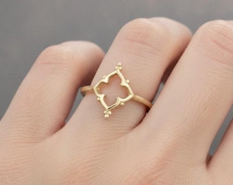 Gold Quatrefoil Geometric Statement Ring, Delicate Filigree Stackable Band, Boho Stacking Ring, Bohemian Filigree Band, Yoga Jewelry Gift