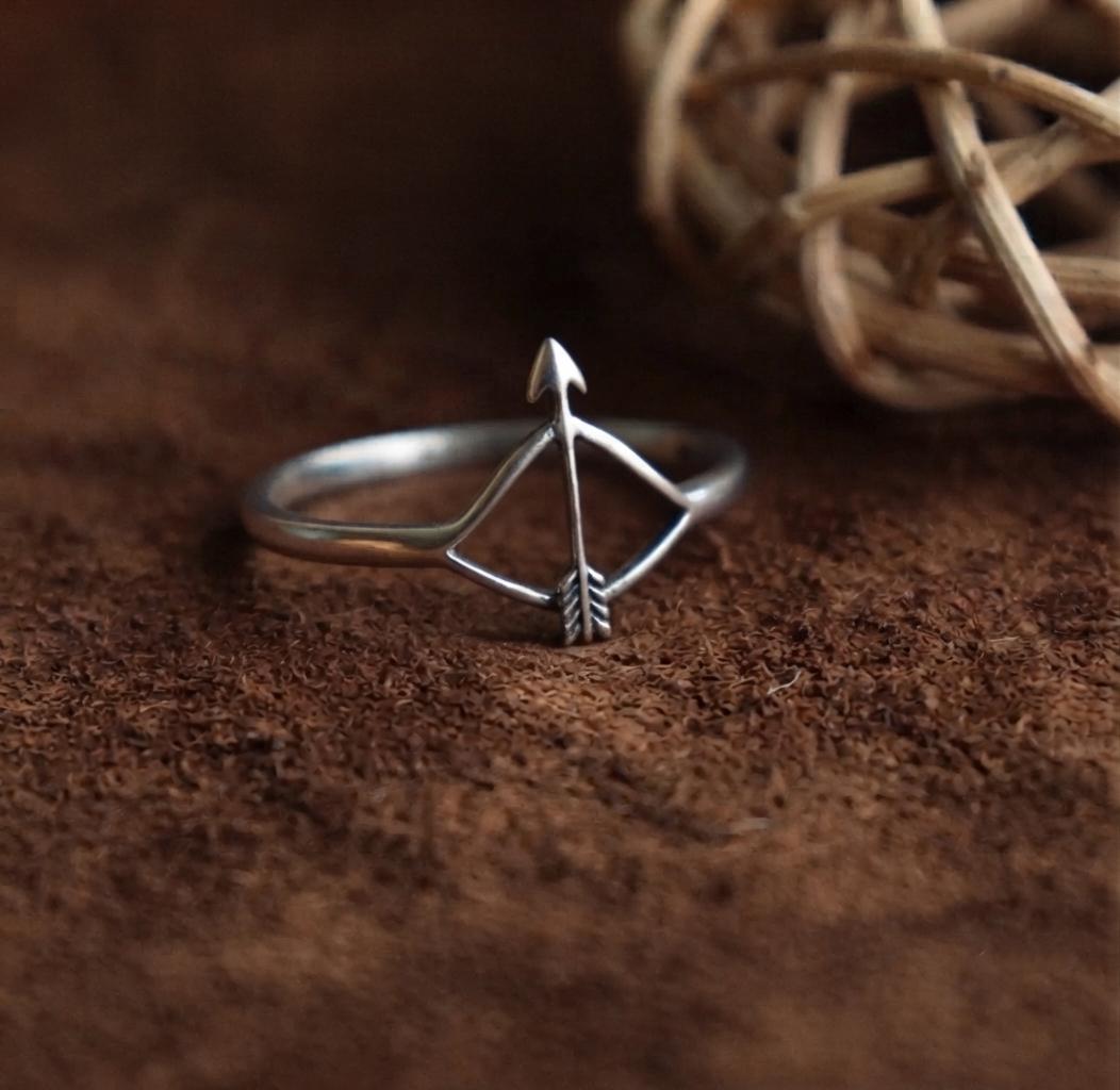 Bow and Arrow Ring - Etsy