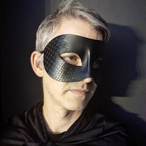Men's Black Leather Unique Designer Masquerade Mask, Handmade Pattern