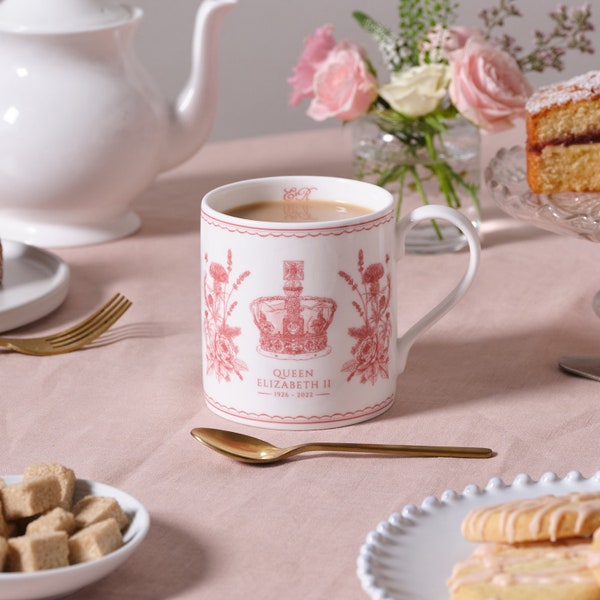 Taza conmemorativa de la reina, porcelana de hueso fino, taza de café, taza de té, hecha en el Reino Unido, hecha a mano en Staffordshire, reina Isabel II