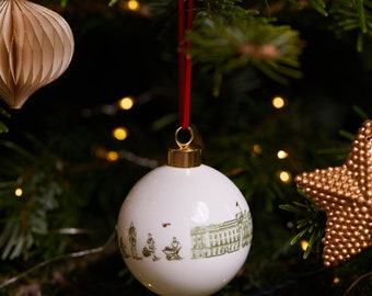 Royal Family Bauble