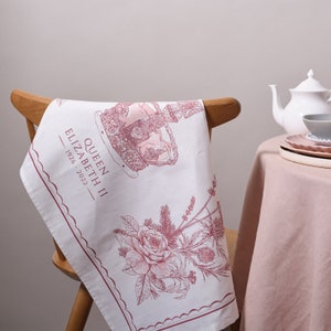 Queen's Commemorative Tea Towel, Cotton Tea Towel, Cotton Kitchen Towel, Cotton Dish Towel, Handmade in UK image 2