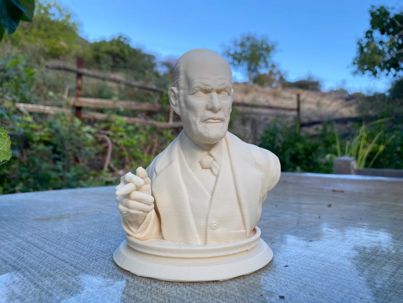 Sigmund Freud Bust Statue - Psychology Desk Decor - 3D Printed Intellectual Ornament - Psychoanalysis Gift - Therapist Office image 7