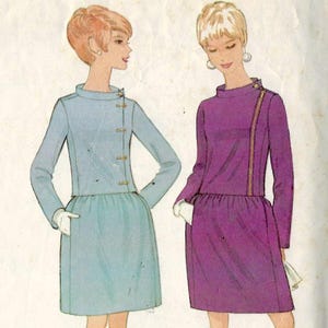 McCalls 9067 Side button zip jacket stand away collar long sleeves and skirt gathered to fixed waistband Size 14 cut complete pattern c1967