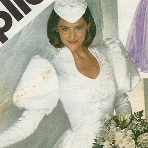 Simplicity 5724 Bridal gown sweetheart funnel neckline fitted bodice gathered skirt leg-o-mutton sleeves train Size 12 uncut sewing pattern