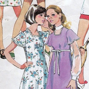 Simplicity 6307 Girls a-line shift dress ot top and shorts squared neckline with/out short flutter sleeves jiffy Size 7 cut complete c1974