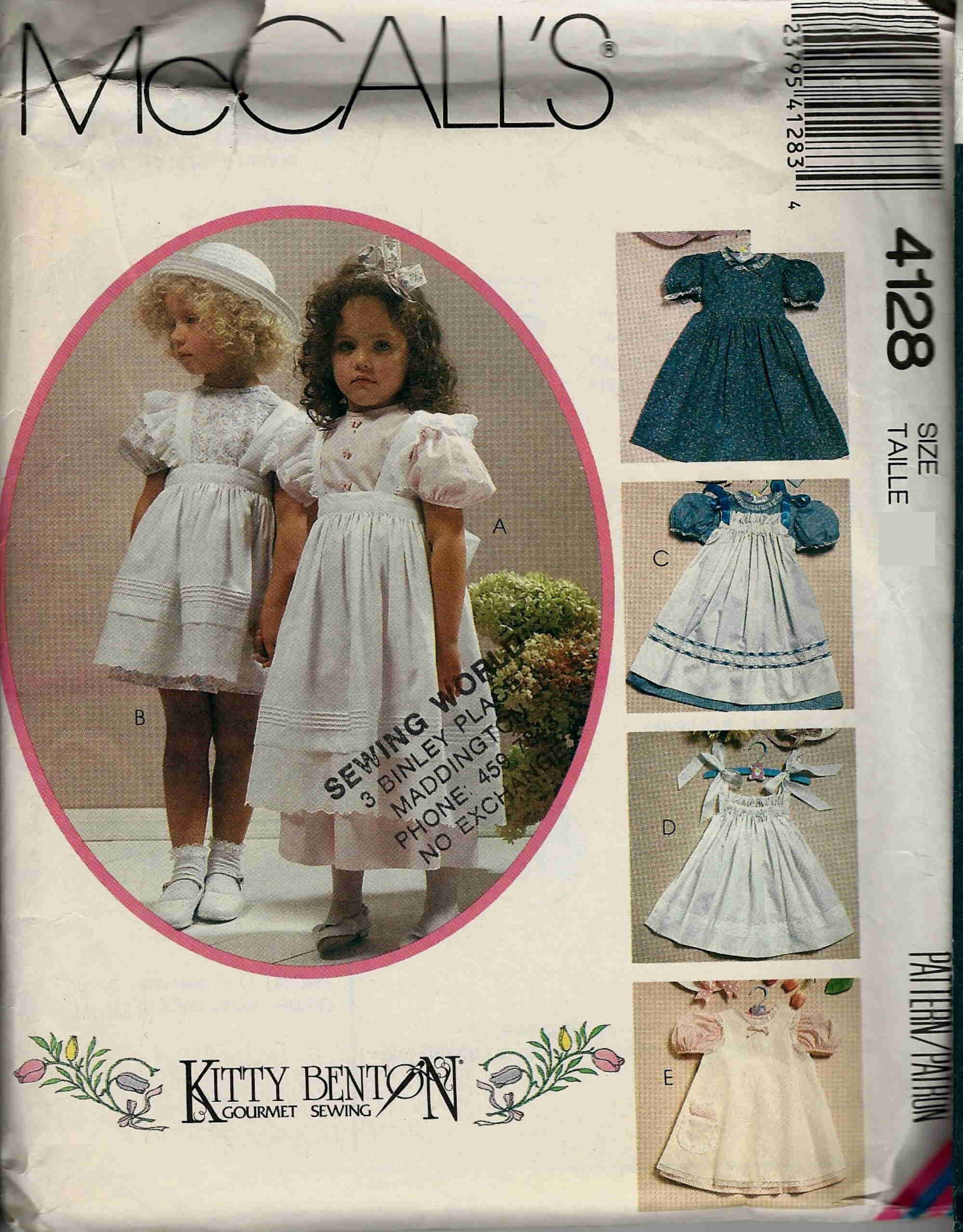 Riu Back cross flower art dress www.cleanlineapp.com