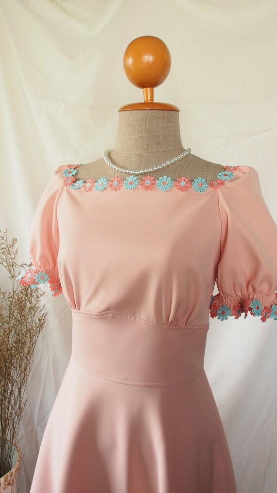 Old Rose Summer Dress Floral Lace Puff Sleeve Dolly Vintage