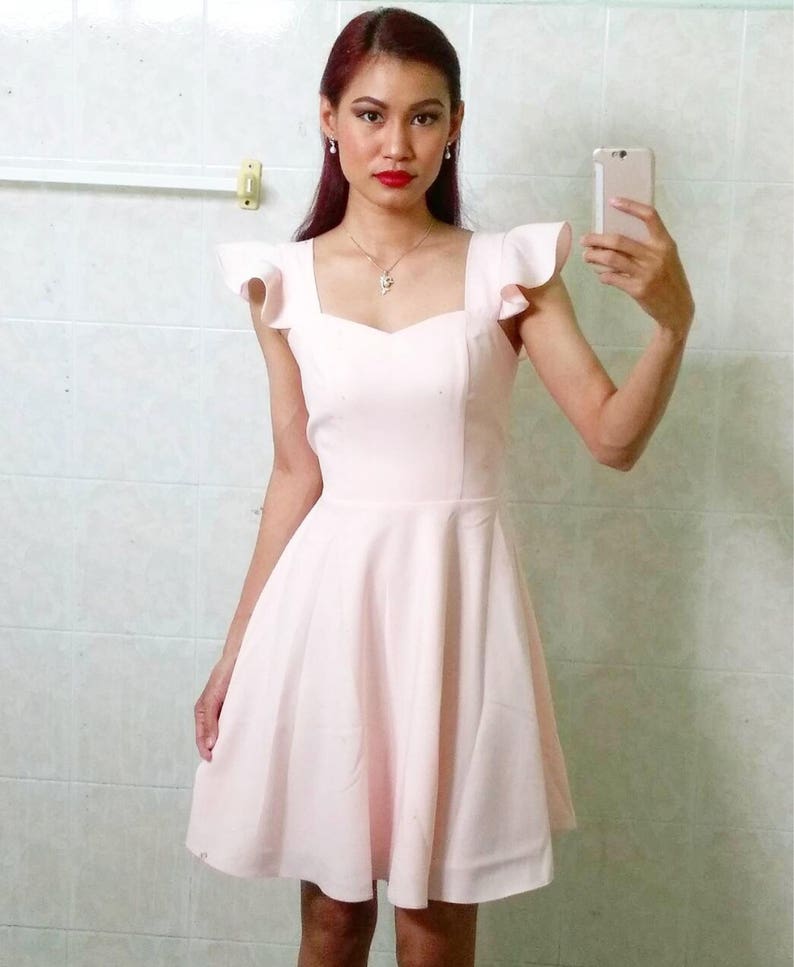 Pale Peach Prom Dresses