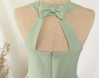 𝐋𝐎𝐕𝐄 𝐏𝐎𝐓𝐈𝐎𝐍 Sage green dress bridesmaids dress taylor made backless picnic dress sundress vintage style party dress pleated skirt