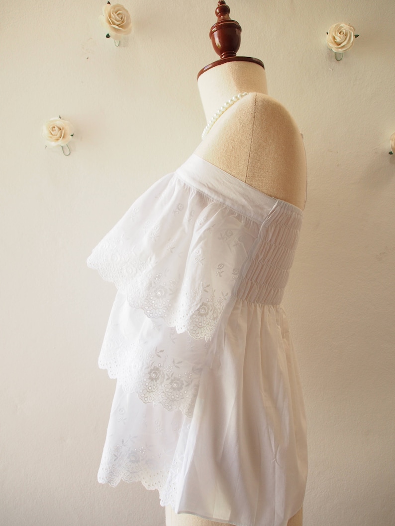 Free Size US0-US6 Lace Top Spaghetti straps Top Adjustable White Lace Top Summer Beach Boho Minimal Style