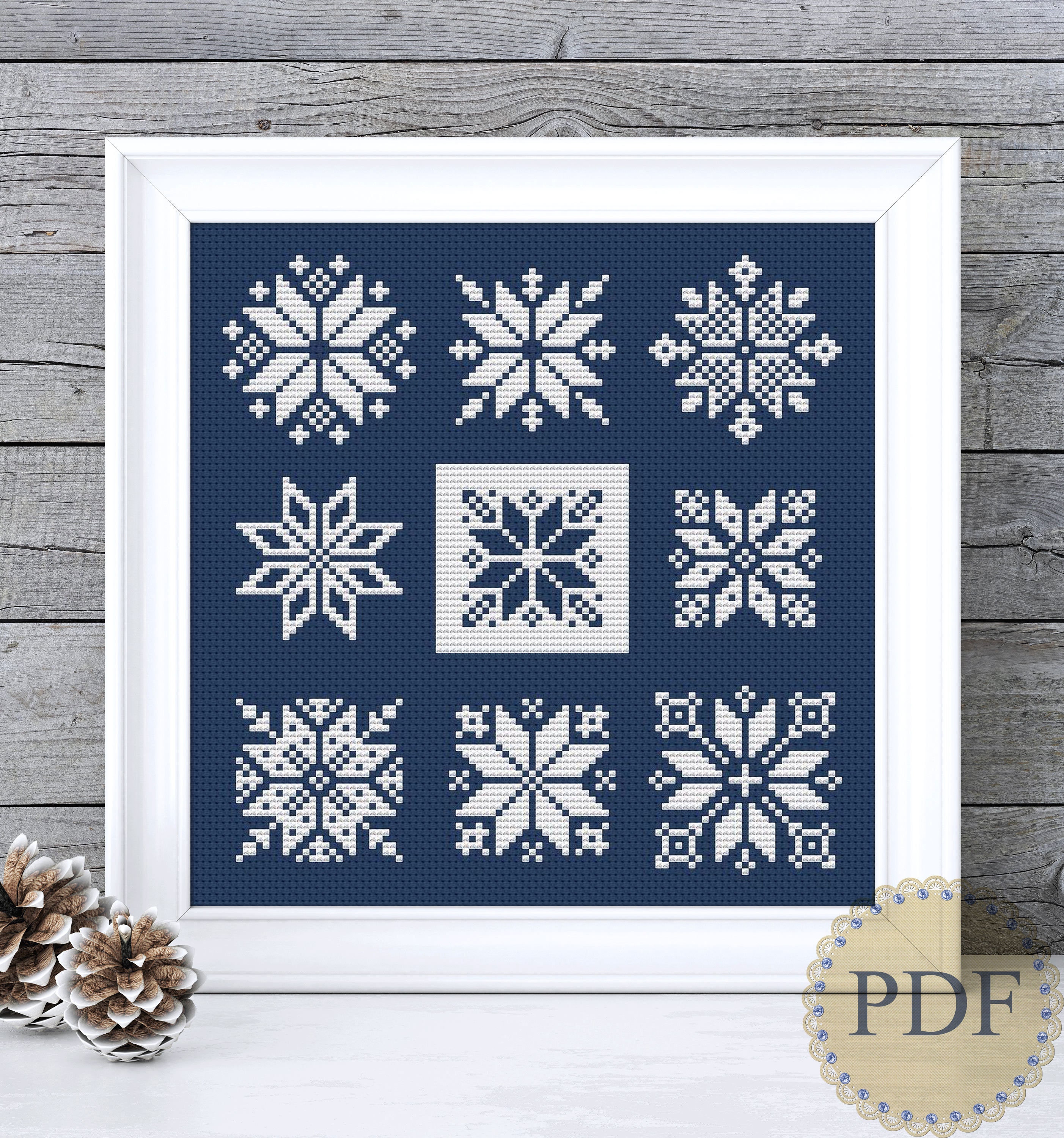 Cross Stitch Snowflakes Pattern Scandinavian Stock Illustration - Download  Image Now - Cross-Stitch, Christmas, Letter X - iStock