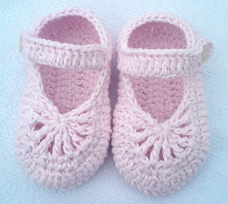 Crocheted Baby Girls Shoes PDF Instant Download Crochet Pattern YARA simple baby shoes image 4