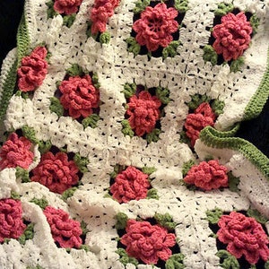Crochet Granny Square Floral Pattern Instant Download Square Crochet PDF Pattern Floral Afghan Block Flower in Granny Square image 2