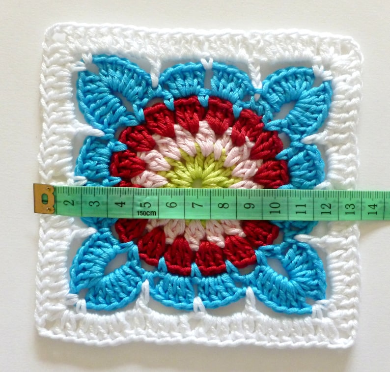 Crochet Granny Square Floral Pattern Instant Download Square Crochet PDF Pattern Floral Afghan Block Square LD121 image 2