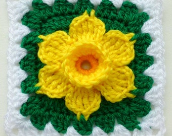 Crochet Granny Square Floral Pattern Instant Download Crochet PDF Pattern Daffodil in Granny Square