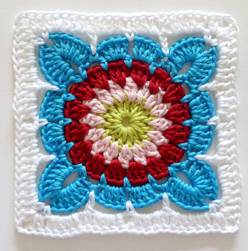 Crochet Granny Square Floral Pattern Instant Download Square Crochet PDF Pattern Floral Afghan Block Square LD121 image 1