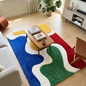 Colorful Abstract Area Rug – Modern Wavy Pattern Tufted Carpet, Mid Century Inspired Living Room Decor, Soft Plush Statement Rug