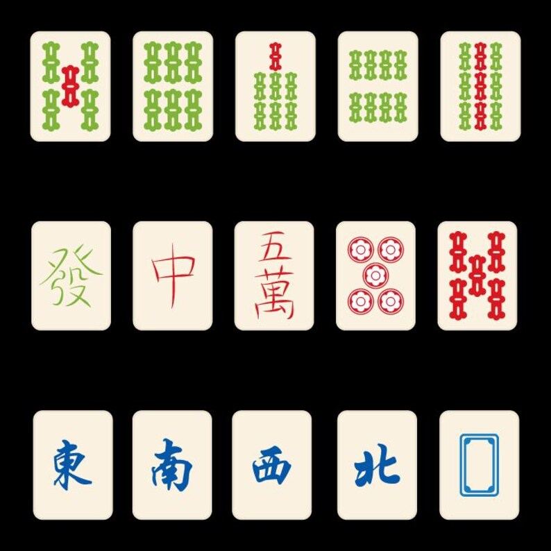 Op de afbeelding: Een verzameling Mahjong-tegels, elk met unieke symbolen en markeringen. De tegels tonen verschillende combinaties van groene, rode en zwarte symbolen op een cr&egrave;mekleurige achtergrond. De tegels zijn geplaatst tegen een zwarte achtergrond.