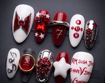 Uñas postizas de lujo con el nombre de los miembros de BTS / Uñas postizas personalizadas cromadas rojas y plateadas / Uñas 3D con estrellas y corazones para el ejército del Kpop / Uñas elegantes para conciertos