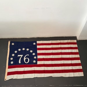 Vintage 1976 Bicentennial Bennington Flag 13 Star amerikansk dekor.