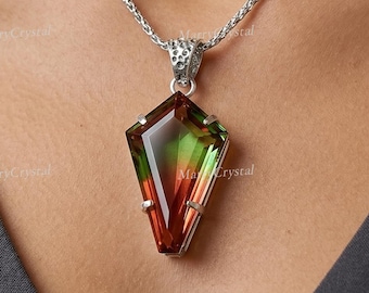 Colgante de plata alemana con gema suelta de zultanita que cambia de color, 55 quilates.