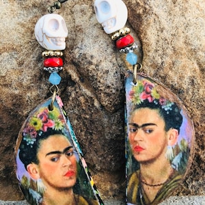 Two Frida’s Calaveras Semicircle Decoupage Earrings