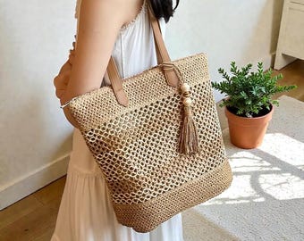 Large Woven Straw Bucket Bag, Handwoven Rattan Beach Tote, Summer Shoulder Travel Purse