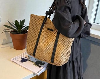 Artisan Woven Beach Bag | Trendy Neutral Summer Shoulder Bag