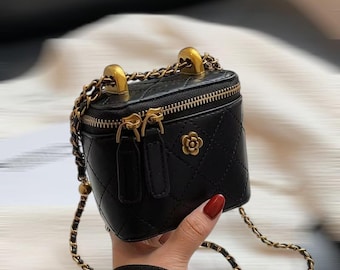 Quilted Mini Bucket Bag | Diamond Lattice Evening Purse